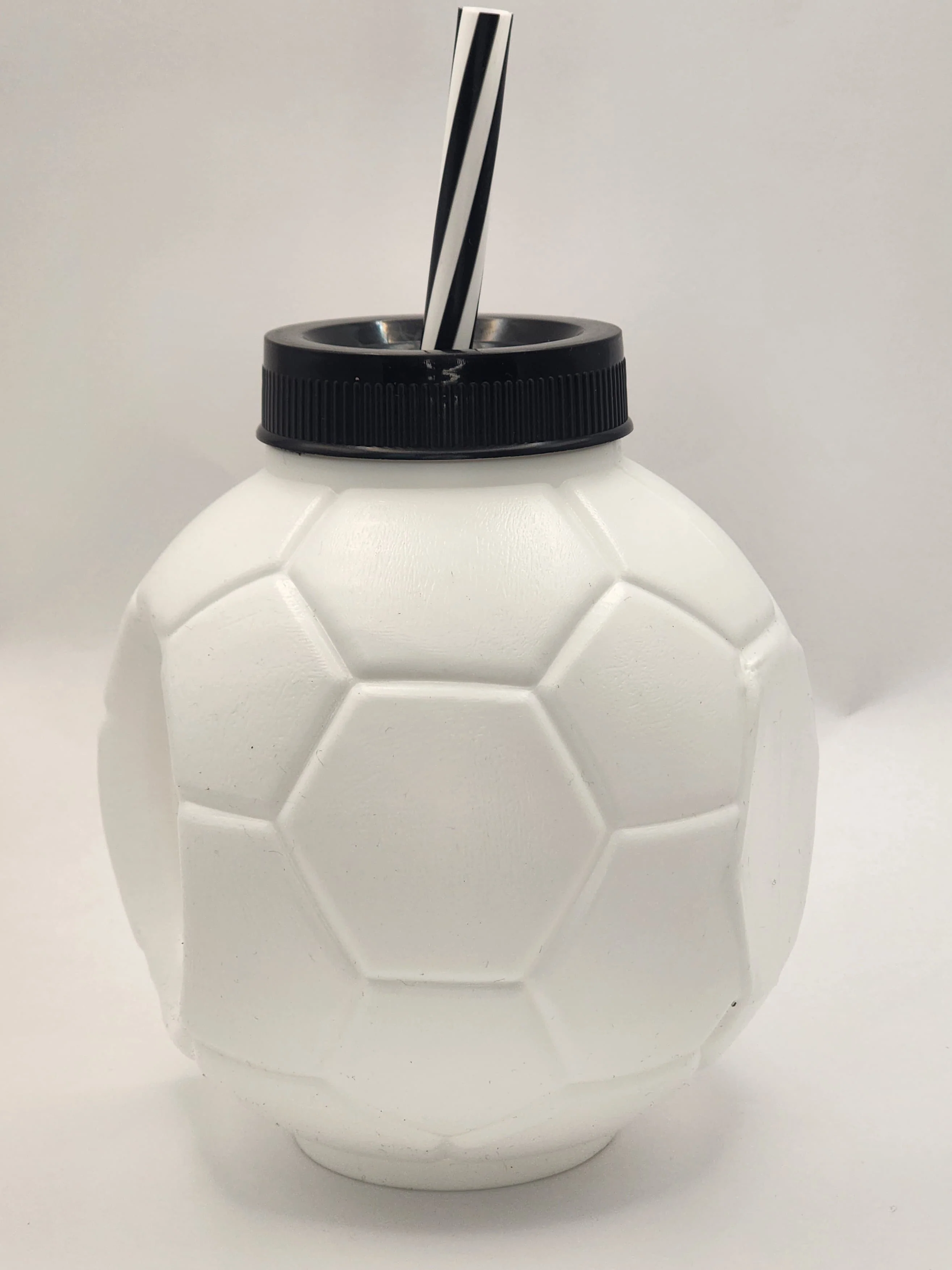 BOTE PLASTICO CON POPOTE BALON - PRODUCTO TENDENCIA