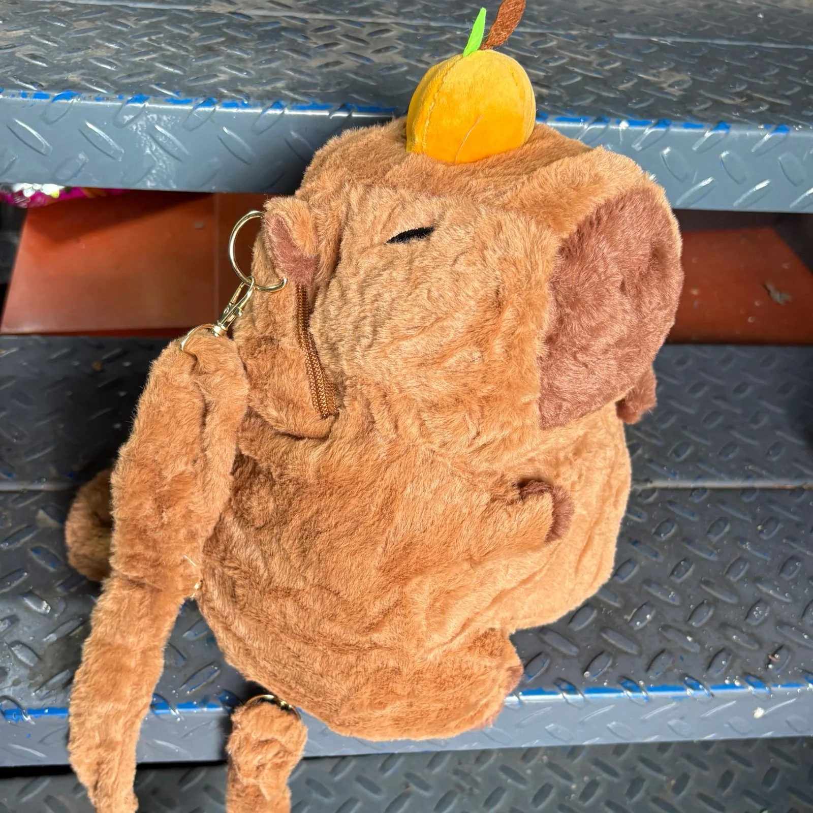 Mochila Peluche Capibara