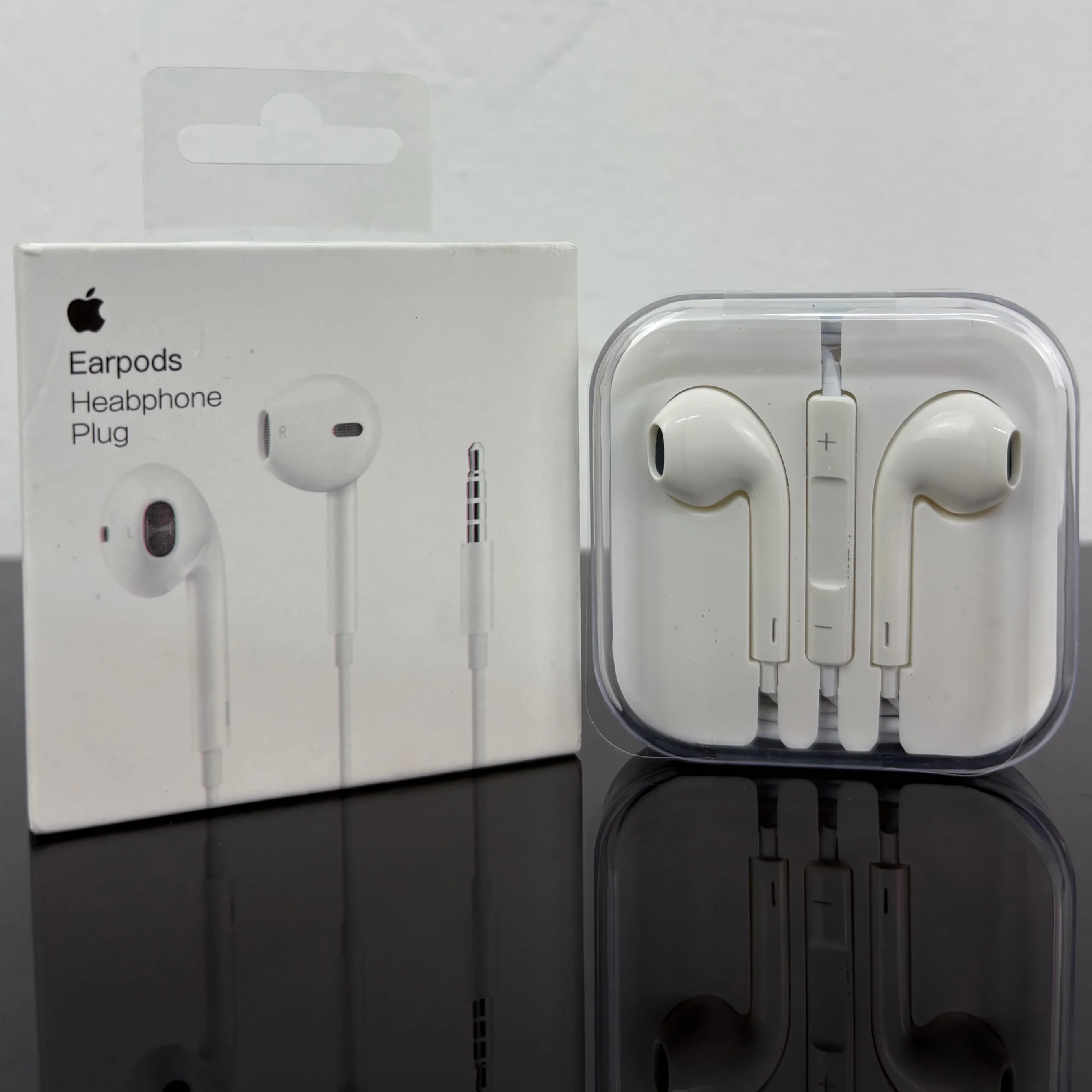 Audifonos iphone entrada pibote